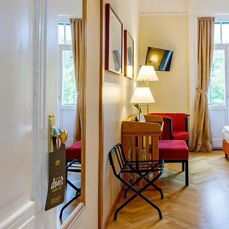 赫泽格霍夫酒店