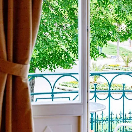 赫泽格霍夫酒店 4*