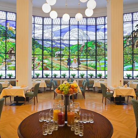 酒店 赫泽格霍夫酒店 4*