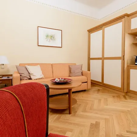 赫泽格霍夫酒店 巴登